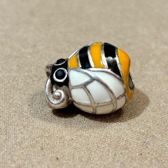Large Bumblebee Charm Brighton Enamel Bead Bee Spacer - Picture 2 of 15